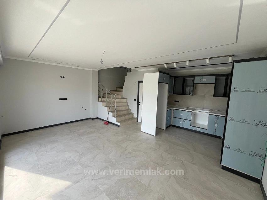 3+1 Villa For Sale In Menderes Gümüldür, 400 Meters From The Sea, With 3+1 Parking