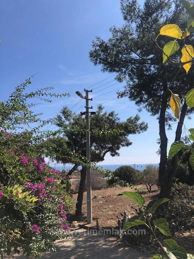 Magnificent 3+1 Villa For Sale In Doğanbey With A Large Garden And No Expenses