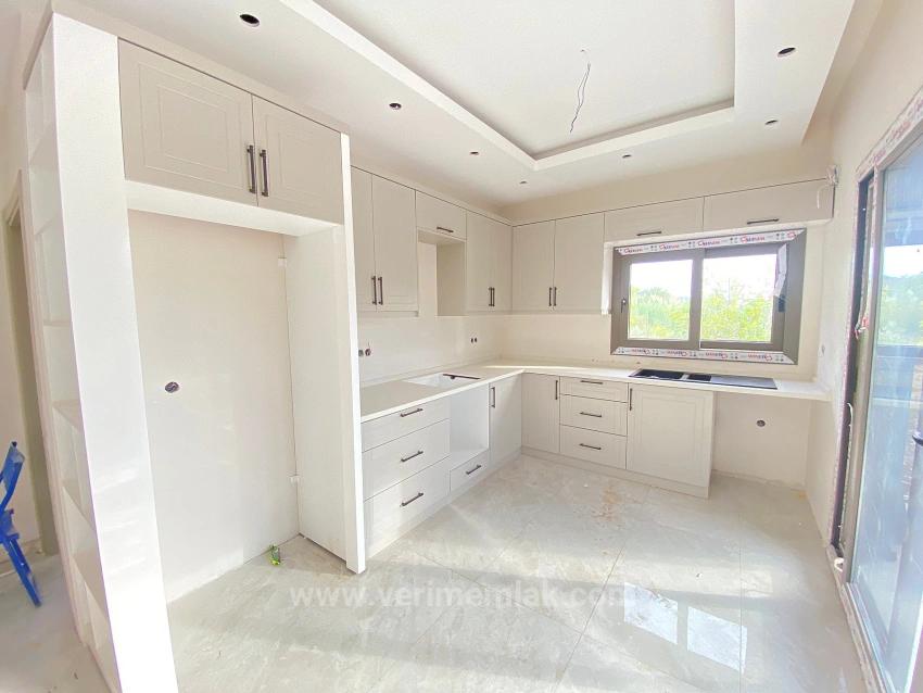 Detached 2+1 House For Sale In Kavakdere On 250M2 Land