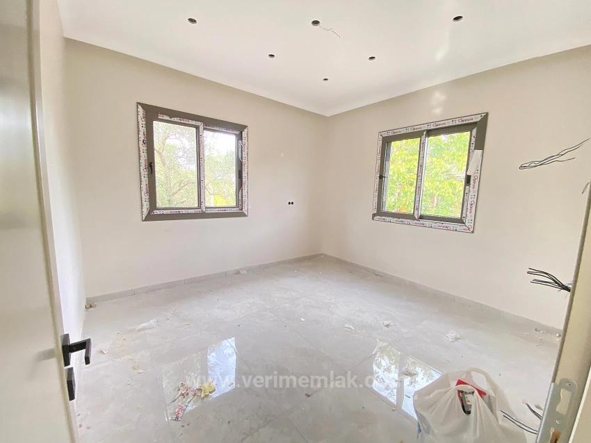 Detached 2+1 House For Sale In Kavakdere On 250M2 Land