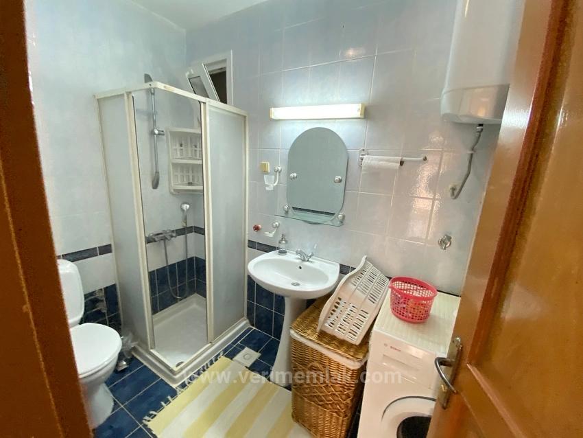 3+1 Villa For Sale On The Sea Side In A Complex With Pool In Ürkmez