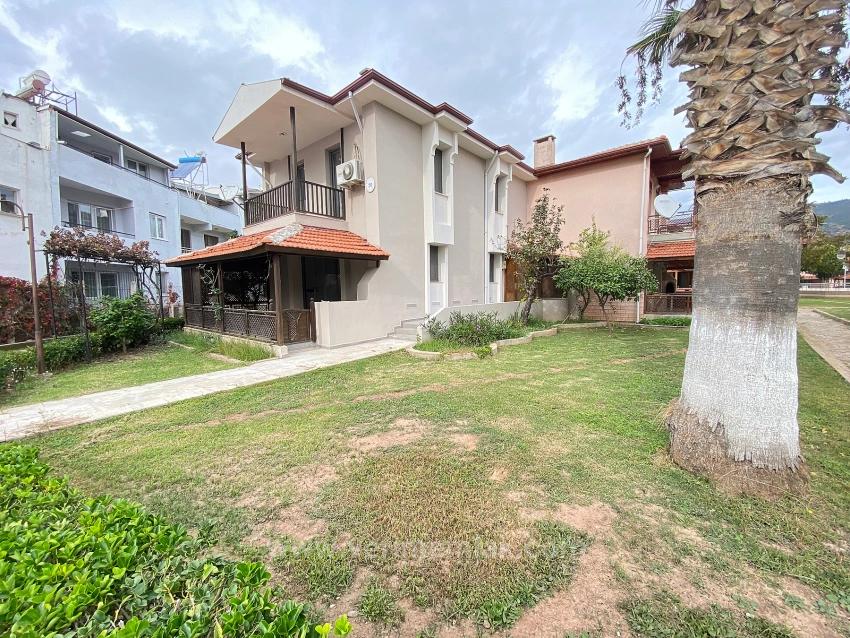 3+1 Villa For Sale In Ürkmez With Outdoor Olympic Pool And Garden, 100M From The Beach