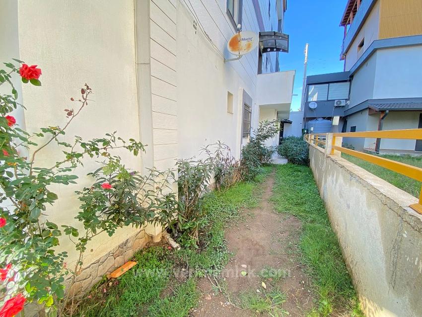 The Best Location And Seaside 1+1 Garden Apartment In Ürkmez Bengiler