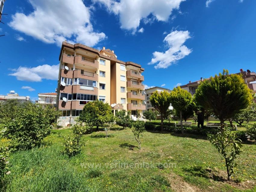 3+1 Apartment For Sale In Ürkmez, Middle Floor With Elevator In The City Center