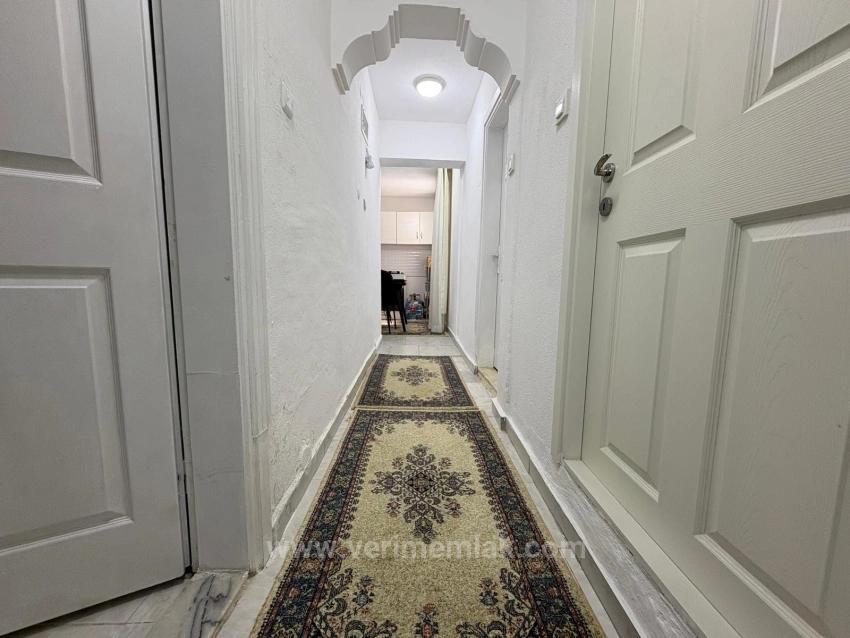 3+1 Garden Floor Apartment For Sale On The Sea Side In Ürkmez