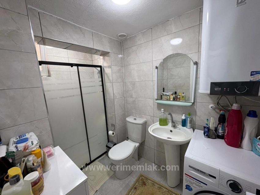 3+1 Garden Floor Apartment For Sale On The Sea Side In Ürkmez