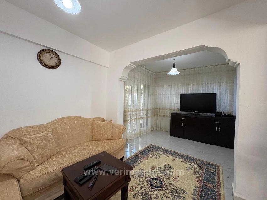 3+1 Garden Floor Apartment For Sale On The Sea Side In Ürkmez