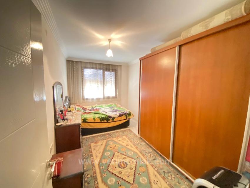 2+1 Apartment For Sale In Ürkmez Center, 350 Meters From The Sea