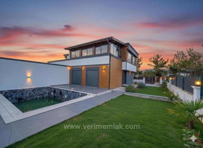 550M² Plot In Kavakdere, Seferihisar, Ultra Luxury 3+2 Villa With Pool