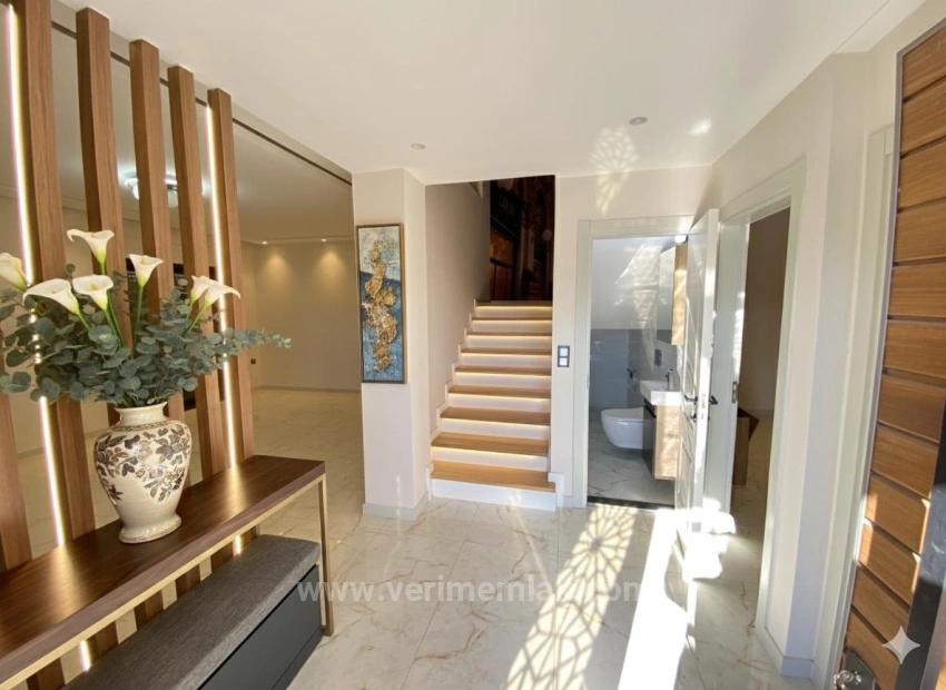 550M² Plot In Kavakdere, Seferihisar, Ultra Luxury 3+2 Villa With Pool