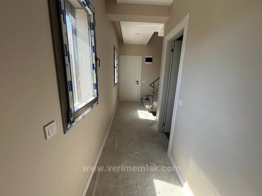 Özdere Çukuralaltı Central Location 3+1 Summer House For Sale With Parking