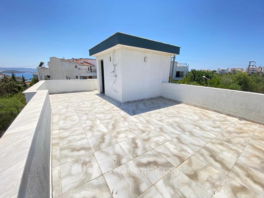 Fully Detached 3+2 Villa Neighboring The Sea, Designed With Modern Architecture In Seferihisar Akarca