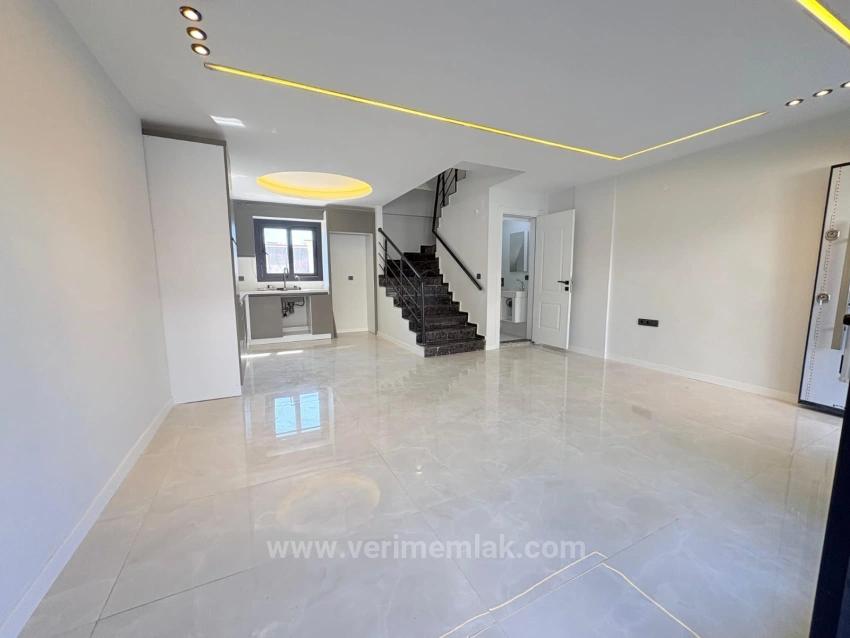 Luxury 3+1 Villa With Large Garden For Sale In Özdere Ortamahalle