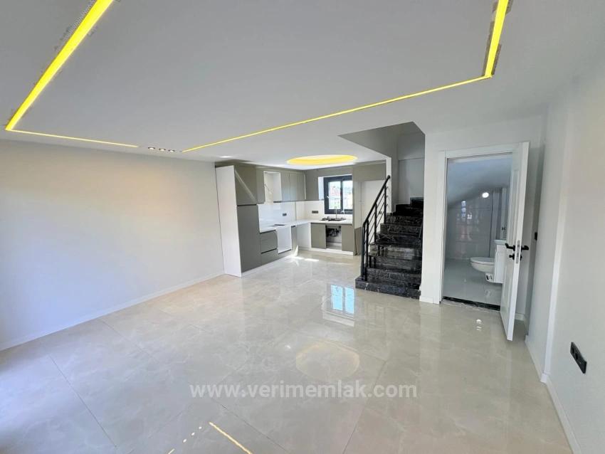 Luxury 3+1 Villa With Large Garden For Sale In Özdere Ortamahalle