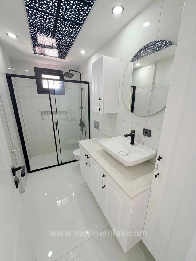 Luxury 3+1 Villa With Large Garden For Sale In Özdere Ortamahalle