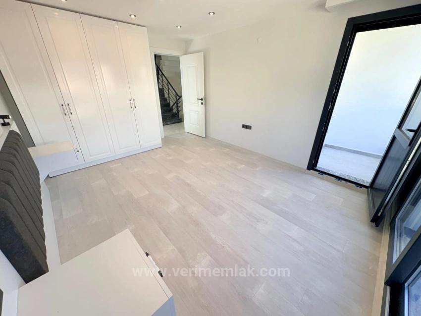 Luxury 3+1 Villa With Large Garden For Sale In Özdere Ortamahalle