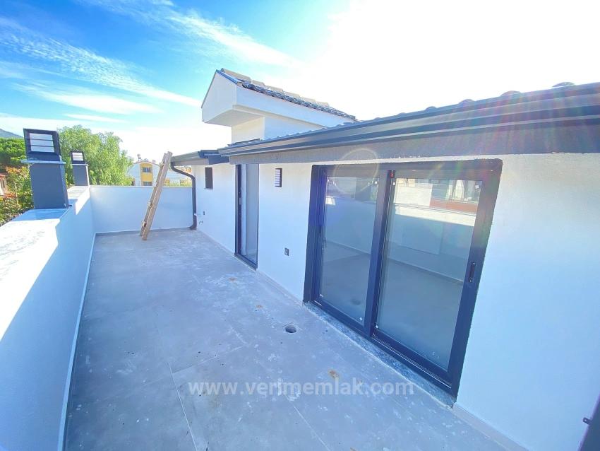 Luxury 3+1 Villa With Large Garden For Sale In Özdere Ortamahalle