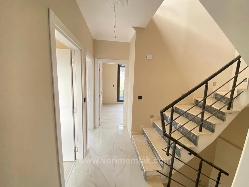 3+1 Corner Villa For Sale In Doğanbey, Seferihisar - Facing Green Area