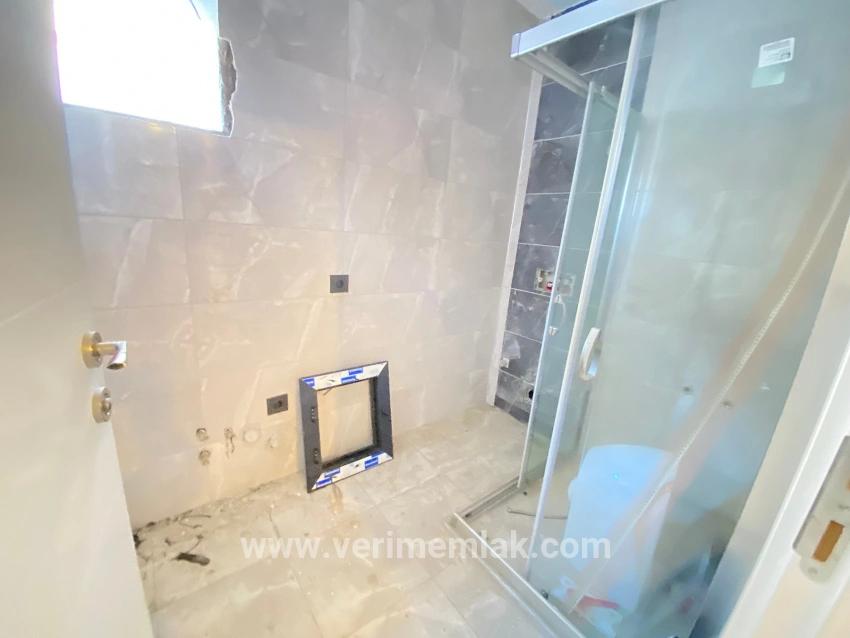 Seferihisar Ürkmez central location luxurious for sale zero 2+1 apartment