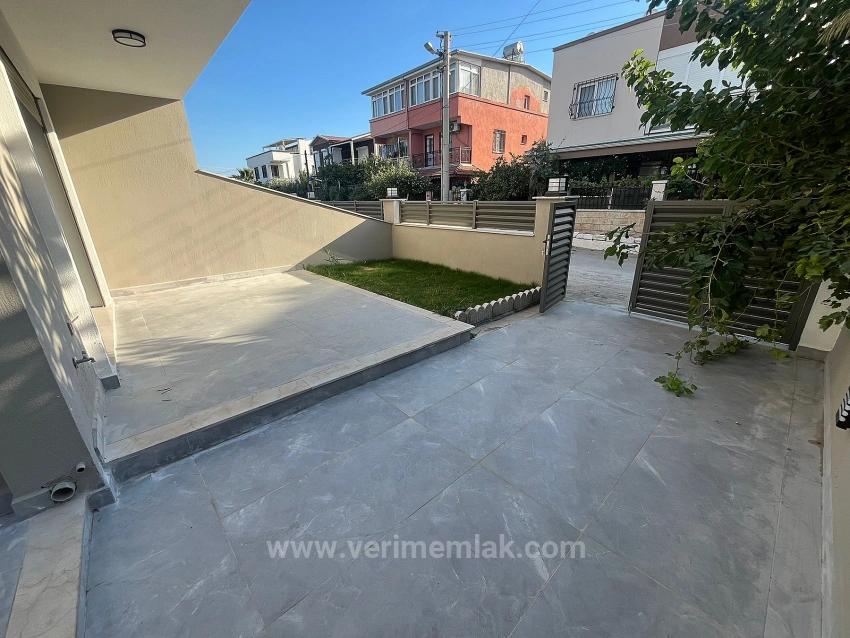 3+1 Villa For Sale In Izmir Menderes Gümüldür, Close To The Sea