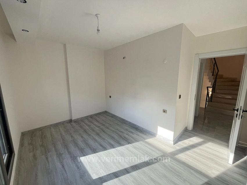 3+1 Villa For Sale In Izmir Menderes Gümüldür, Close To The Sea