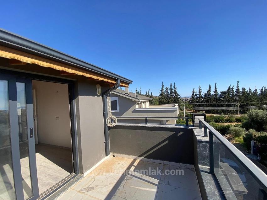 3+1 Villa With Garden For Sale In Özdere, Walking Distance To The Sea