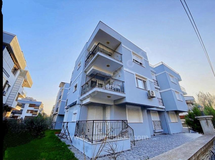 5+1 Bedroom Apartment For Sale in Sığacık Nbh. Seferihisar - 220 m²