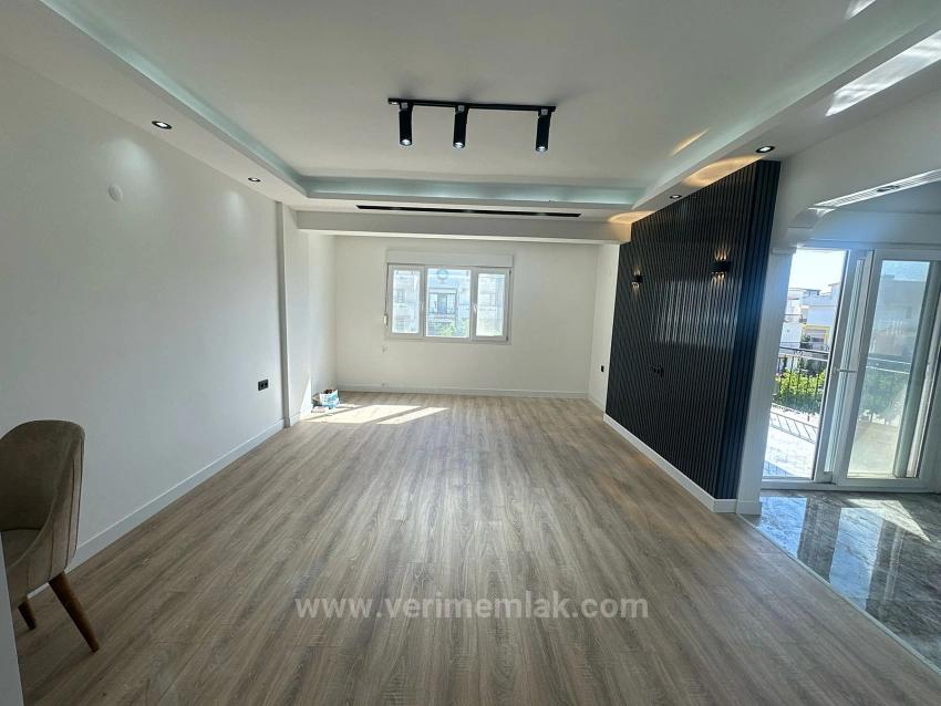 5+1 Duplex Apartment For Sale In Sığacık, Seferihisar, Suitable For Summer And Winter Residence
