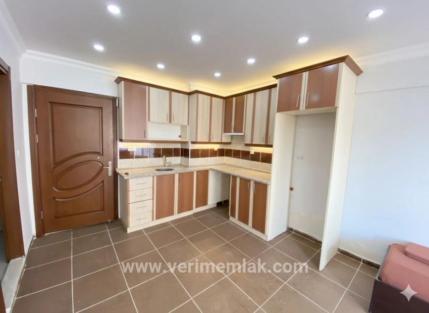 1+1 Bedroom Apartment For sale in Mersin Alanı Nbh. Seferihisar Ürkmez - 60 m²