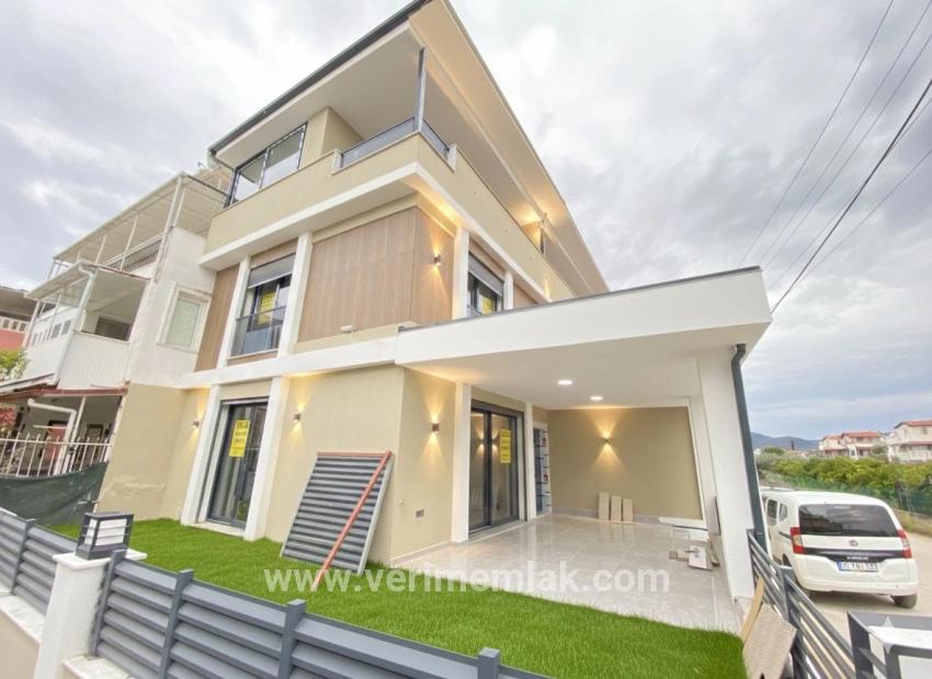 3+1 Bedroom Villa For sale in Payamlı Nbh. Seferihisar Doğanbey - 150 m²