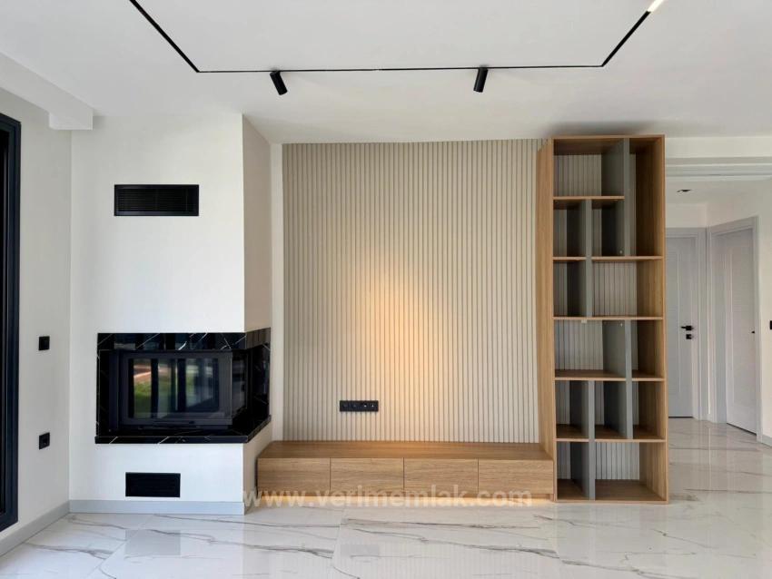 Luxury, Fully Detached 4+1 Villa With Pool, Brand New, In Sığacık, Seferihisar.