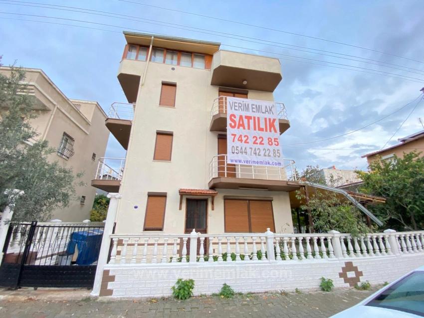 2 Floor 2+1 Flat By The Sea For Sale In Seferihisar Bengiler
