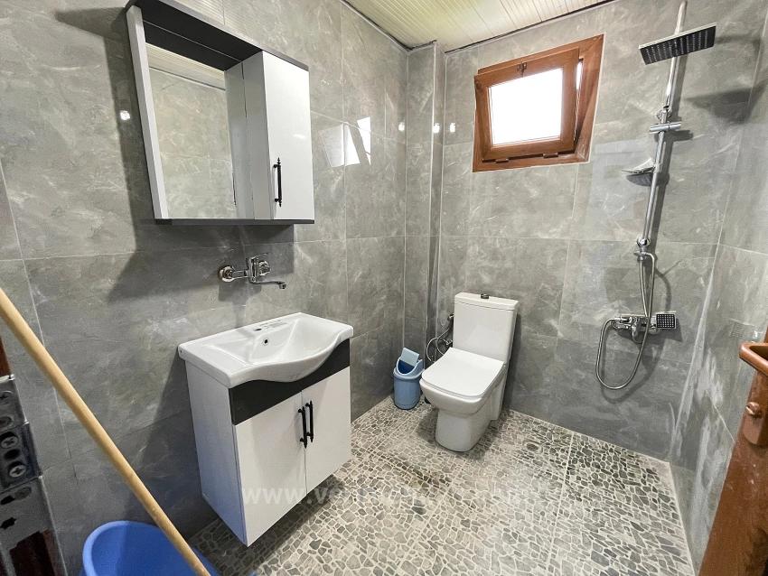 2 Floor 2+1 Flat By The Sea For Sale In Seferihisar Bengiler