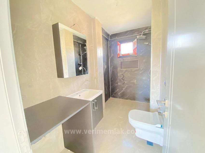 Airy 3+1 Villa For Sale In Ürkmez, Close To The Beach