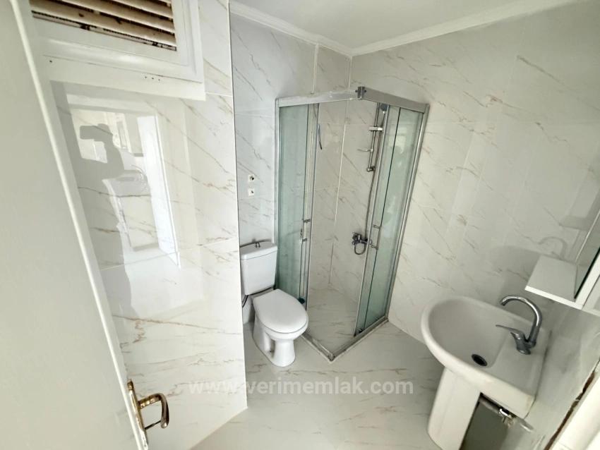 2+1 Apartment For Sale In Seferihisar Bengiler, 150M From The Sea, Above A Market.