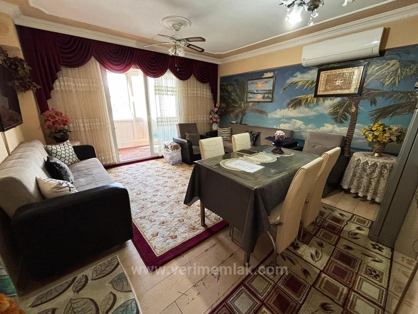 Spacious 2+1 Flat For Sale In Ürkmez, 200M From The Beach