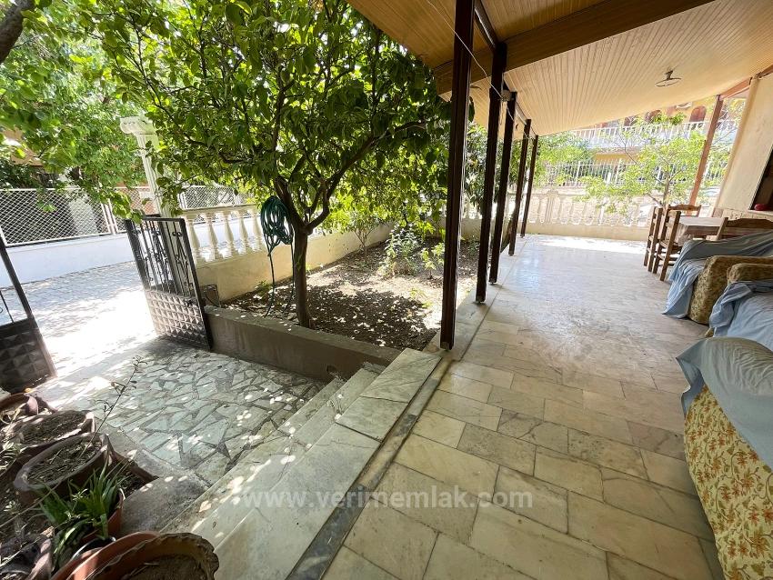 Complete Building With 14 Flats For Investment, 100M To The Sea In Seferihisar Bengiler! For Sale