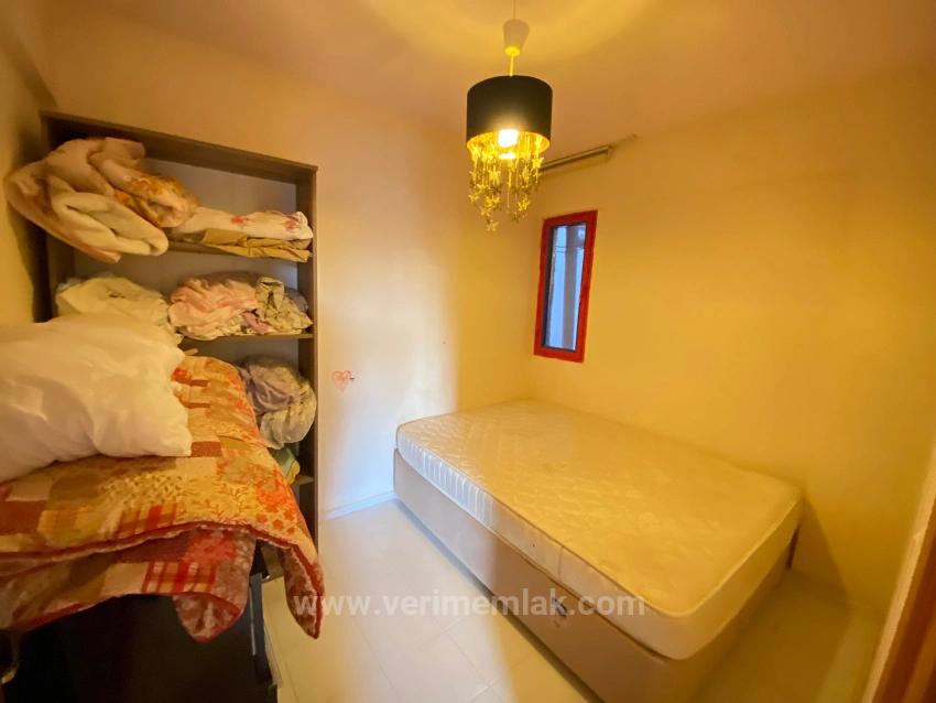 Opportunity Apartment In Bengiler, Seferihisar, 100M From The Sea - 2+1 With Separate Kitchen!