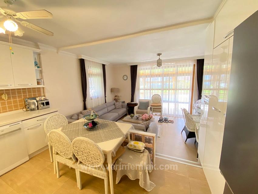 Detached, Comfortable 3+1 Villa With Pool And Security For Sale In Seferihisar Erdem Tur Site.