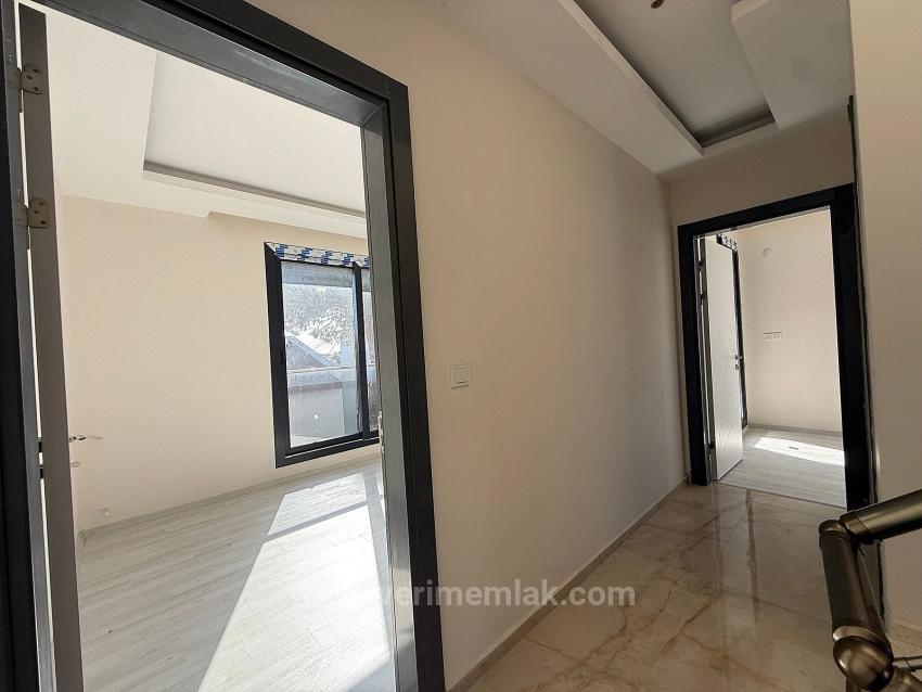 Ultra Luxury 4+1 Villa With Full Sea View, 650M From The Sea In Seferihisar!