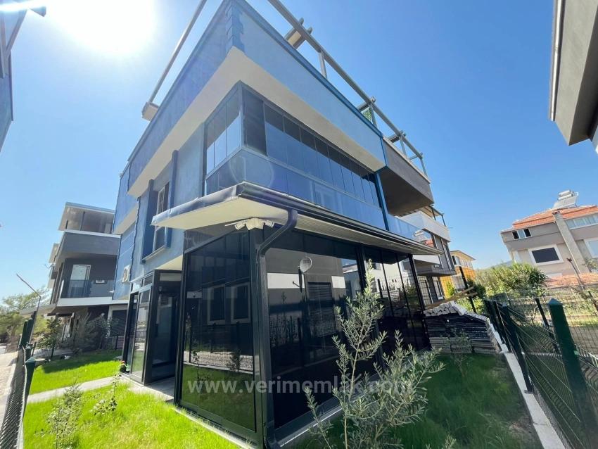 Modern Designed, Secure 3+1 Detached Villa In Seferihisar Payamlı!