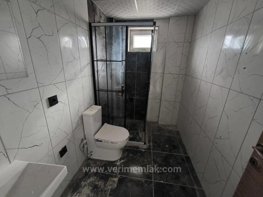 Flat For Sale In Menderes Fevzi Çakmak District, Where Blue And Green Meet!