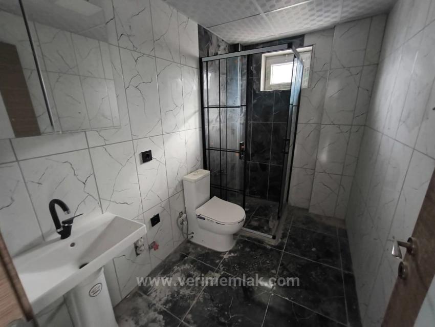 Flat For Sale In Menderes Fevzi Çakmak District, Where Blue And Green Meet!