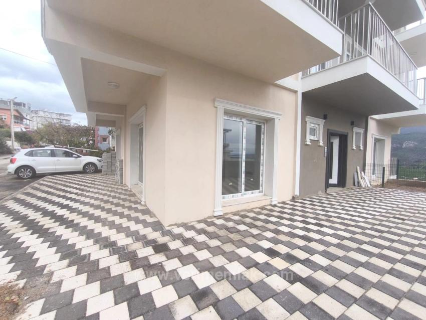 Flat For Sale In Menderes Fevzi Çakmak District, Where Blue And Green Meet!