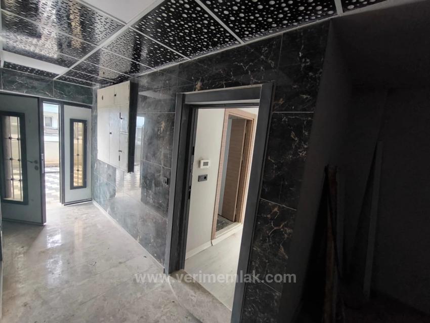 Flat For Sale In Menderes Fevzi Çakmak District, Where Blue And Green Meet!