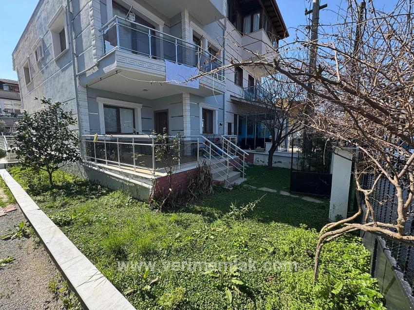 2+1 Bedroom Villa For sale in Cumhuriyet Nbh. Seferihisar Doğanbey - 150 m²