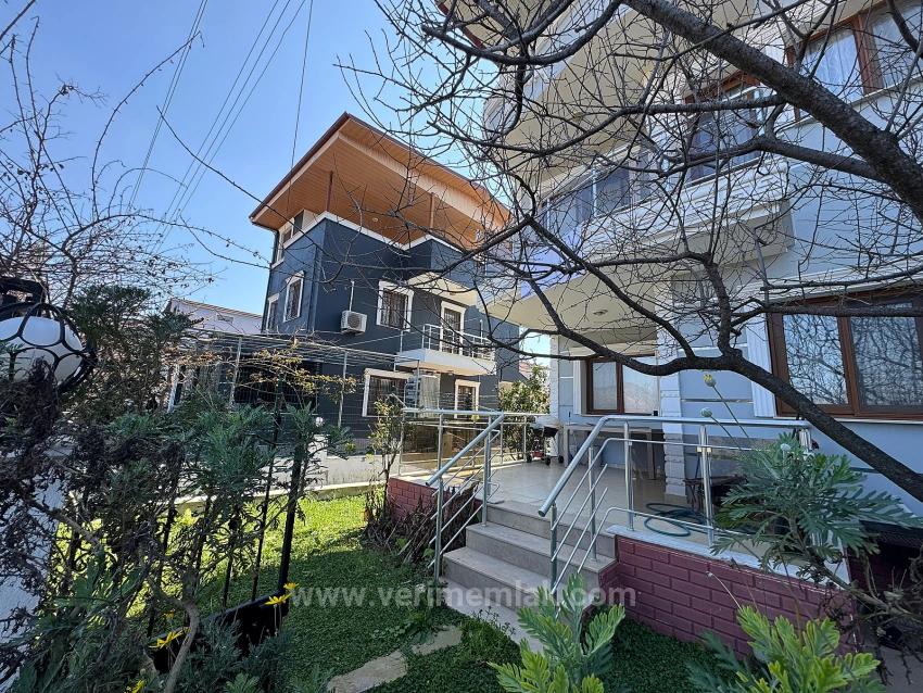 *Seferihisar Cumhuriyet - 2+1 Detached Summer House With Garden For Sale - 750M From The Sea