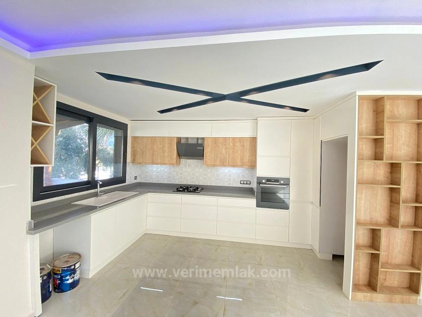 3+1 Detached Villa For Sale On The Seaside In Doğanbey