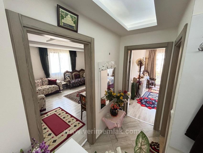 1+1 Apartment For Sale In Seferihisar Payamlı, 300M From The Sea, With Elevator