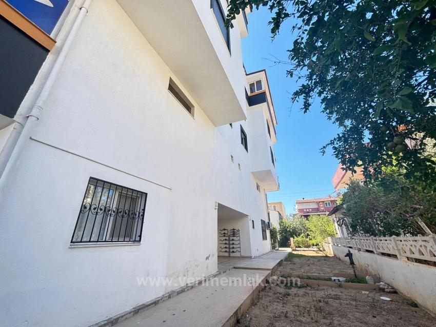 1+1 Apartment For Sale In Seferihisar Payamlı, 300M From The Sea, With Elevator